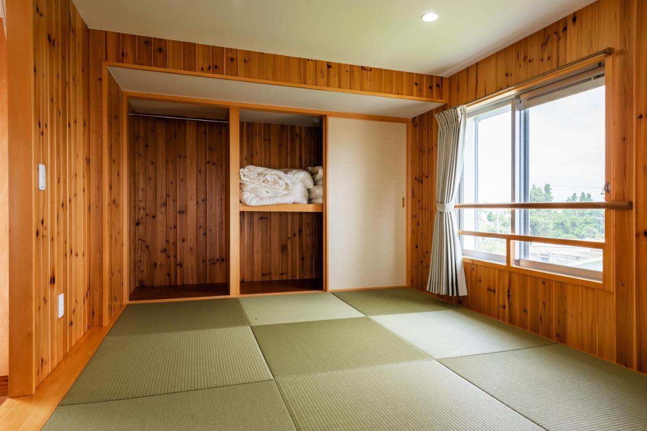 Guest House Kawamitsu Miyakojima  Exterior photo