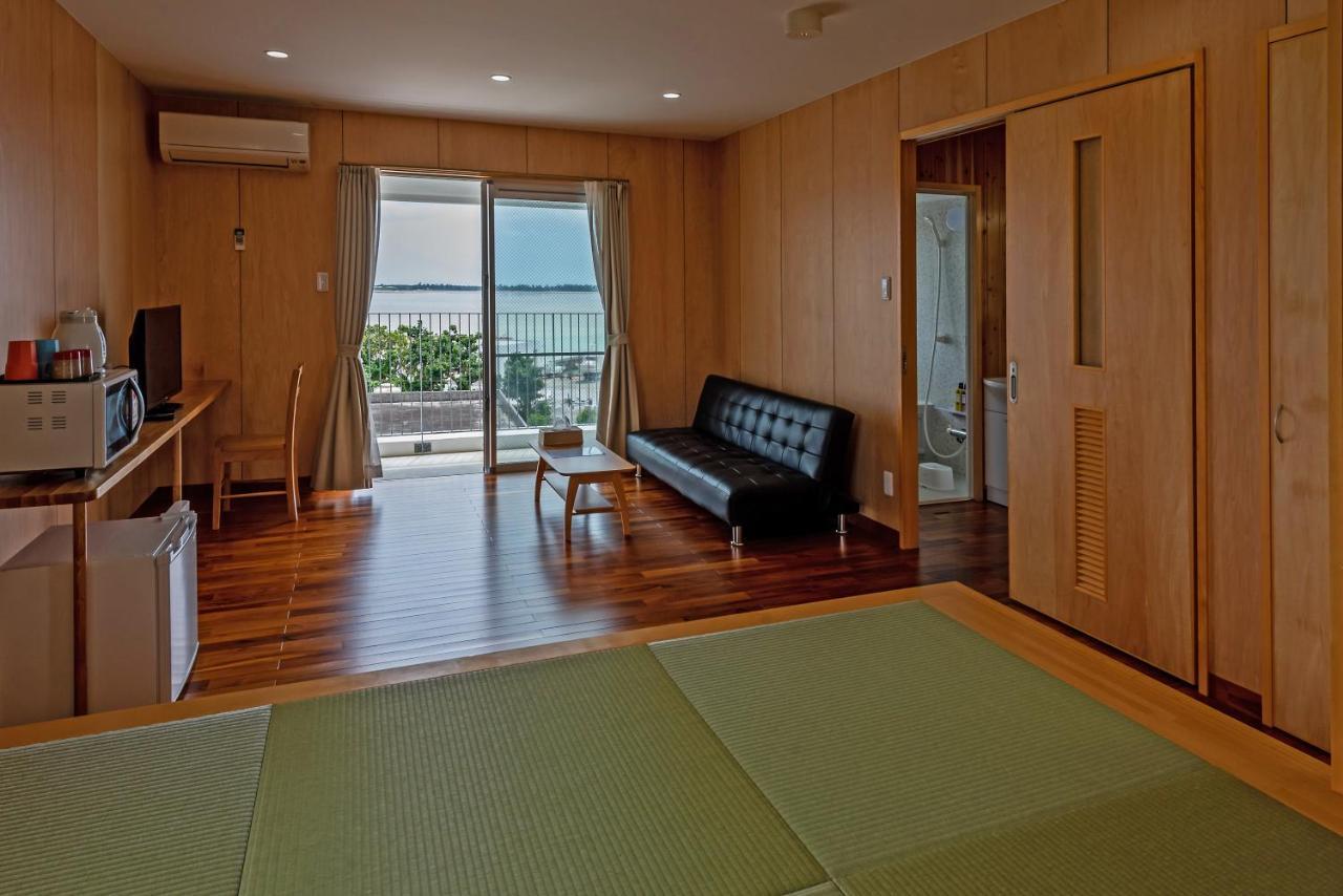 Guest House Kawamitsu Miyakojima  Exterior photo